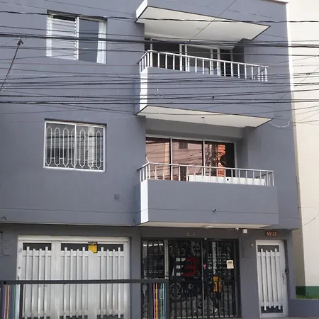 Living Poblado Manila 301 B Habitacion Individual